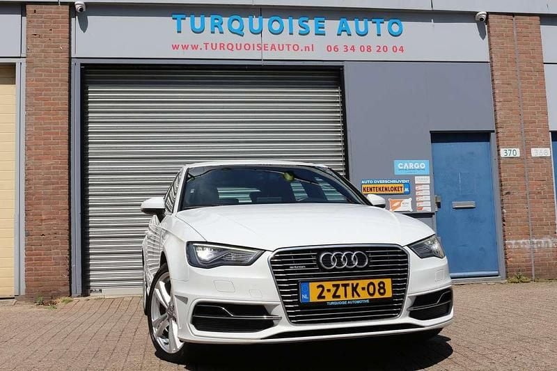 Wit Gebruikt 2015 Audi A3 Sportback S-Line Hatchback | € 12.500 (Goede deal) - Afbeelding 1/4
