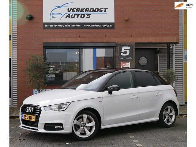 Wit Gebruikt 2018 Audi A1 Sportback Sport Hatchback | € 16.250 (Eerlijke prijs) - Afbeelding 1/4