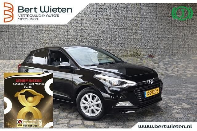 Zwart Gebruikt 2016 Hyundai i20 GO! Hatchback | € 9.995 (Eerlijke prijs) - Afbeelding 1/3