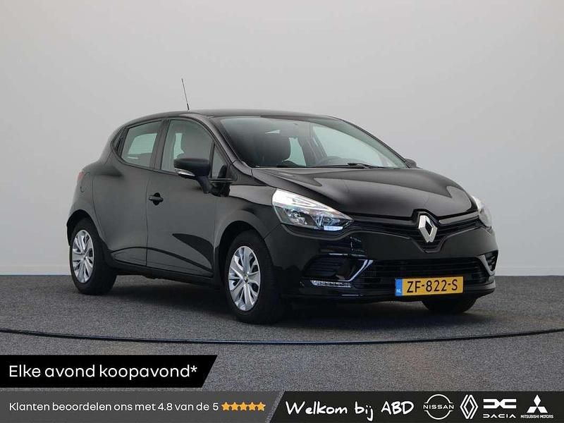 Zwart Gebruikt 2019 Renault Clio IV Life Hatchback | € 9.945 (Eerlijke prijs) - Afbeelding 1/3