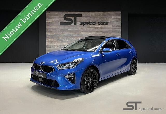 Blauw Gebruikt 2019 Kia Ceed Hatchback | € 14.995 (Eerlijke prijs) - Afbeelding 1/4