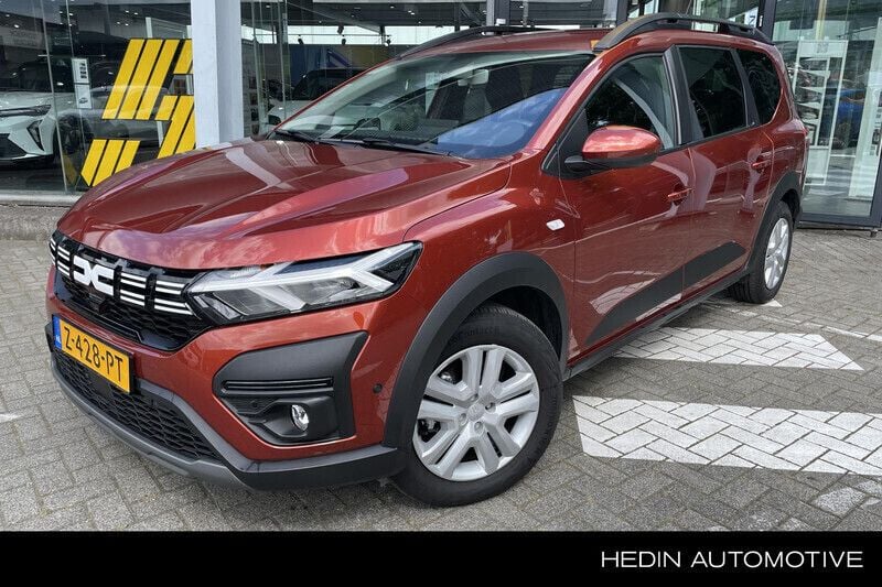 Bruin Gebruikt 2024 Dacia Jogger Expression MPV | € 25.690 (Goede deal) - Afbeelding 1/4
