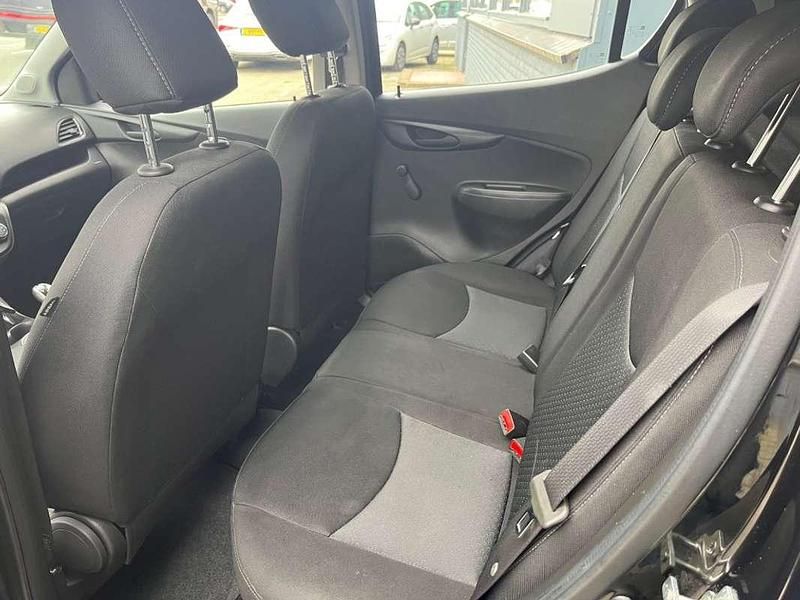 Occasion Opel Karl Innovation 75 PK (55 kW) 2018 Zwart Hatchback