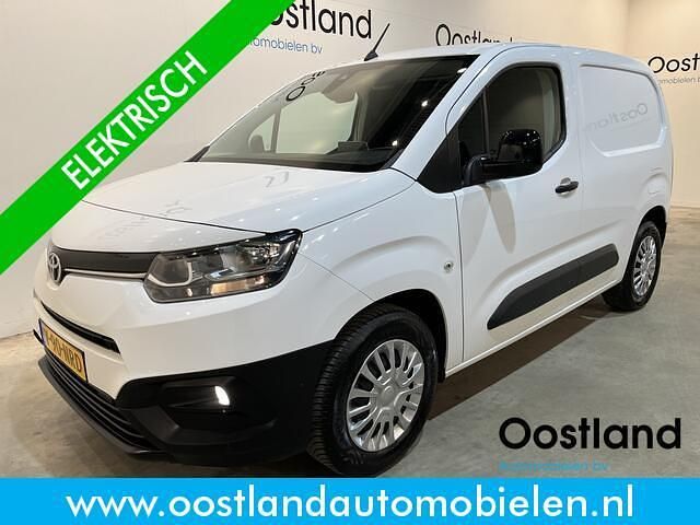 Wit Occasion 2022 Toyota Proace City City MPV | € 16.950 (Super prijs) - Afbeelding 1/4