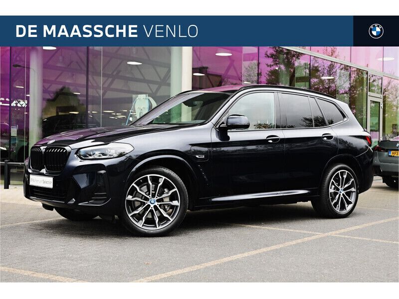 Zwart Gebruikt 2022 BMW X3 M Sport SUV | € 49.950 (Eerlijke prijs) - Afbeelding 1/4