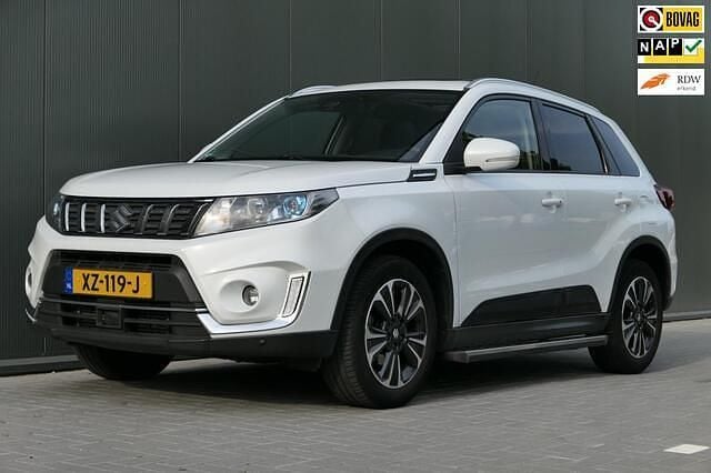 Wit Gebruikt 2019 Suzuki Vitara SUV | € 18.940 (Goede deal) - Afbeelding 1/4