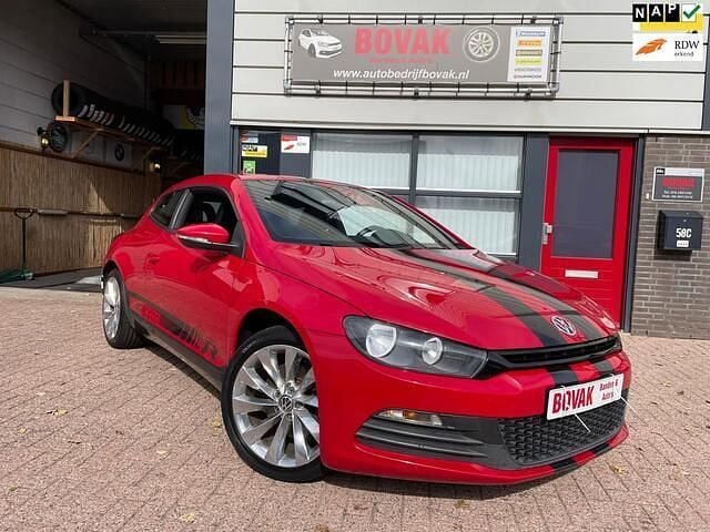 Rood Gebruikt 2008 VW Scirocco R-line Coupé | € 9.950 (Eerlijke prijs) - Afbeelding 1/4