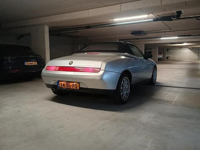 Occasion Alfa Romeo Spider 150 PK (110 kW) 1998 Grijs Cabriolet