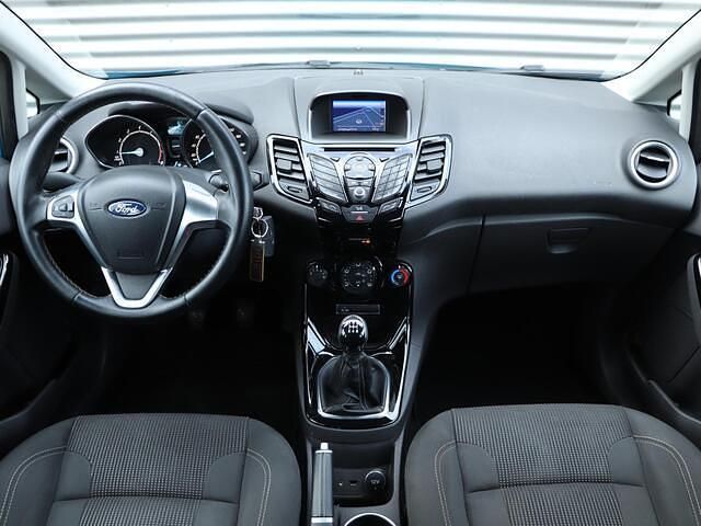 Occasion Ford Fiesta Titanium 80 PK (58 kW) 2016 Blauw Hatchback