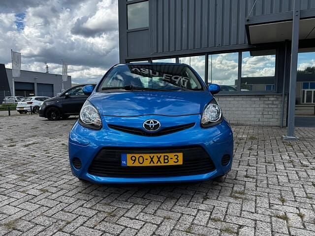 Occasion Toyota Aygo Comfort 68 PK (50 kW) 2012 Blauw Hatchback