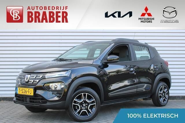 Zwart, metallic lak Gebruikt 2023 Dacia Spring Expression Hatchback | € 16.900 (Duur) - Afbeelding 1/4
