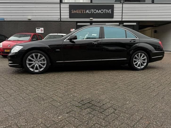 Zwart Gebruikt 2012 Mercedes S500 Prestige Sedan | € 34.950 (Iets duurder) - Afbeelding 1/4