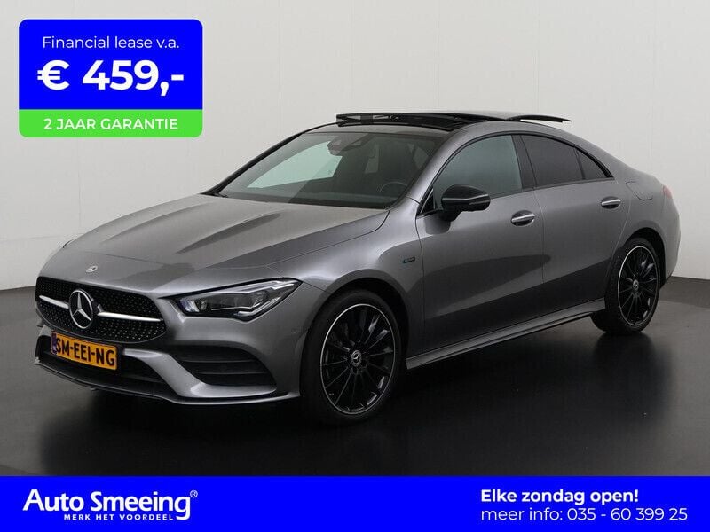 Grijs Gebruikt 2020 Mercedes CLA250e Premium Plus Sedan | € 33.895 (Eerlijke prijs) - Afbeelding 1/4