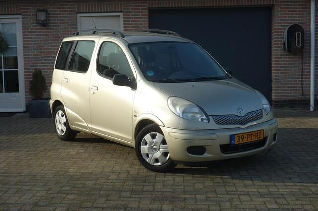 Occasion Toyota Yaris Verso Sol 105 PK (77 kW) 2004 Beige MPV