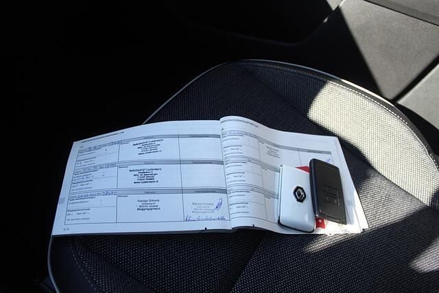 Occasion Renault Captur Intens 101 PK (74 kW) 2020 Blauw (metallic) SUV