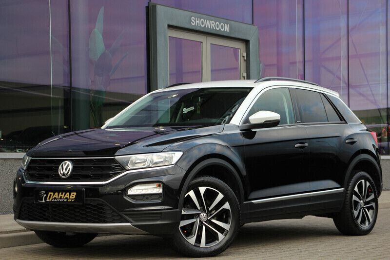 Zwart Gebruikt 2019 VW T-Roc Sportline SUV | € 22.845 (Eerlijke prijs) - Afbeelding 1/4