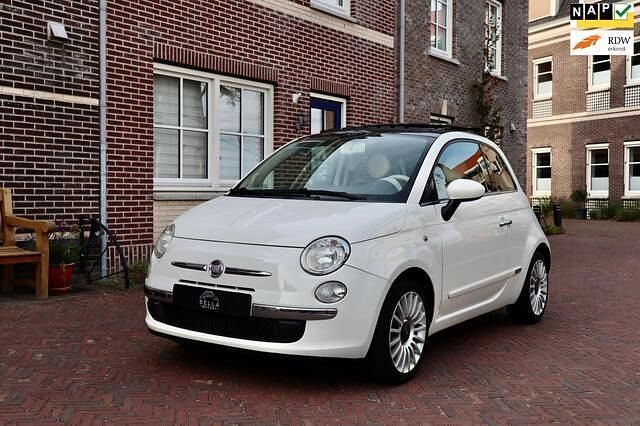Wit Gebruikt 2008 Fiat 500 Lounge Hatchback | € 5.450 (Eerlijke prijs) - Afbeelding 1/4