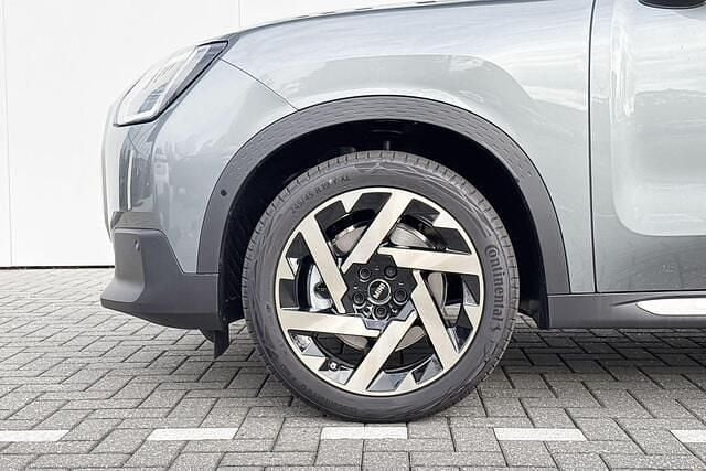 Nieuw Mini Countryman Favoured 170 PK (125 kW) 2025 Groen SUV