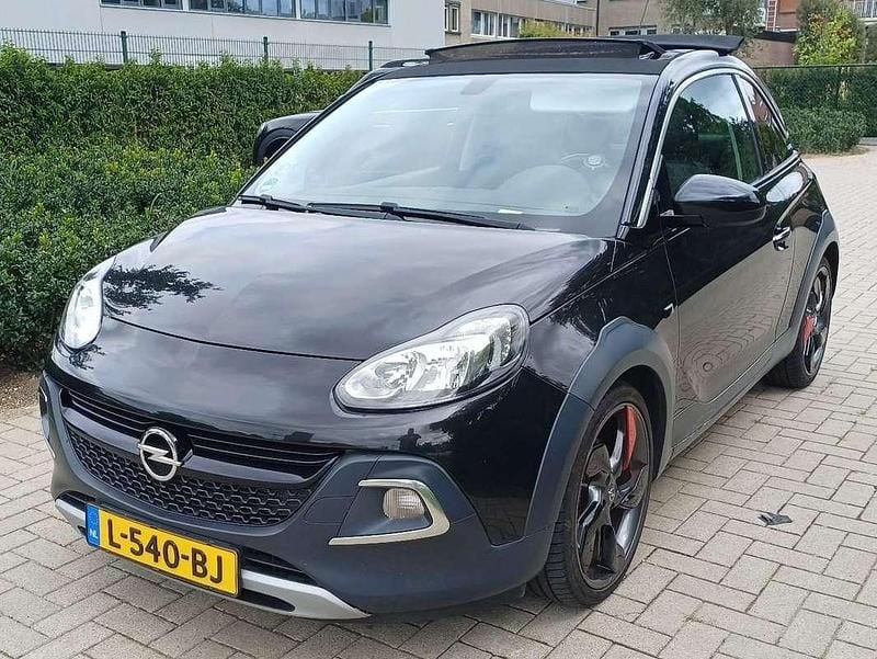 Zwart Gebruikt 2014 Opel Adam Rocks Hatchback | € 9.985 (Duur) - Afbeelding 1/4