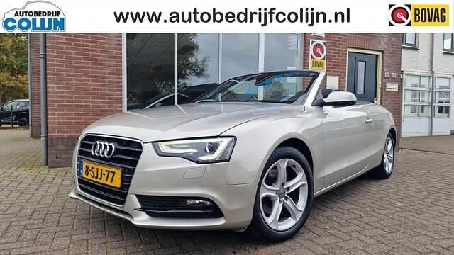 Grijs Gebruikt 2013 Audi A5 Cabriolet Proline Cabriolet | € 14.950 (Eerlijke prijs) - Afbeelding 1/4