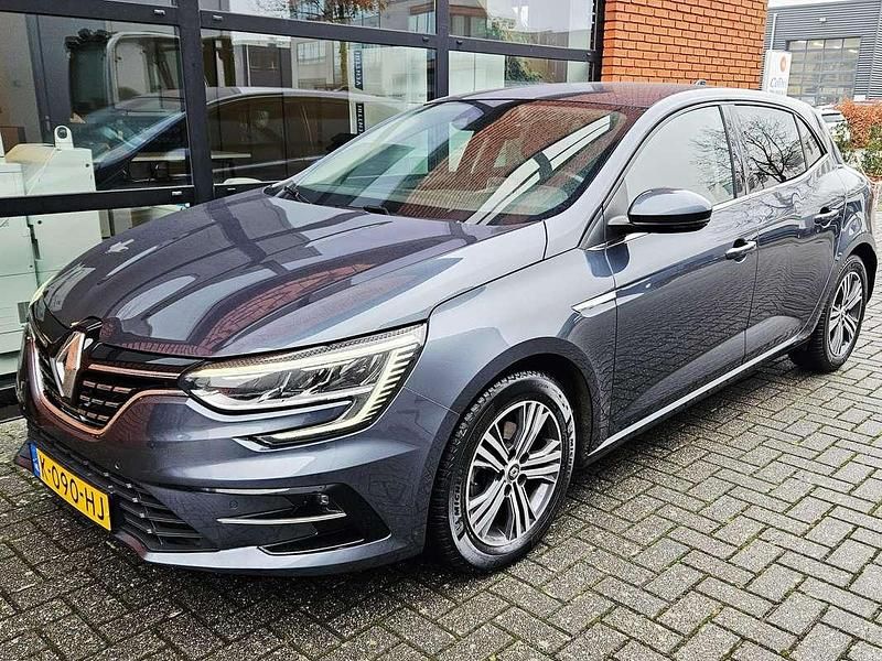 Grijs Gebruikt 2021 Renault Mégane IV Intens Hatchback | € 20.300 (Eerlijke prijs) - Afbeelding 1/4