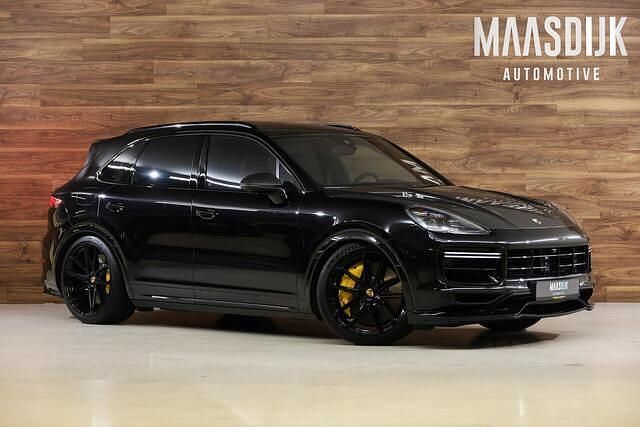 Occasion Porsche Cayenne Turbo Chrono 550 PK (404 kW) 2018 Zwart SUV