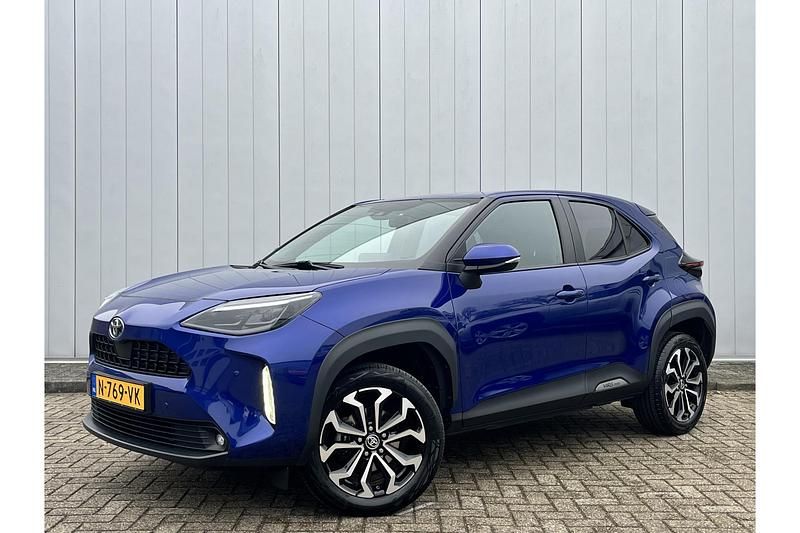 Blauw Occasion 2022 Toyota Yaris Cross Edition SUV | € 25.499 (Eerlijke prijs) - Afbeelding 1/1