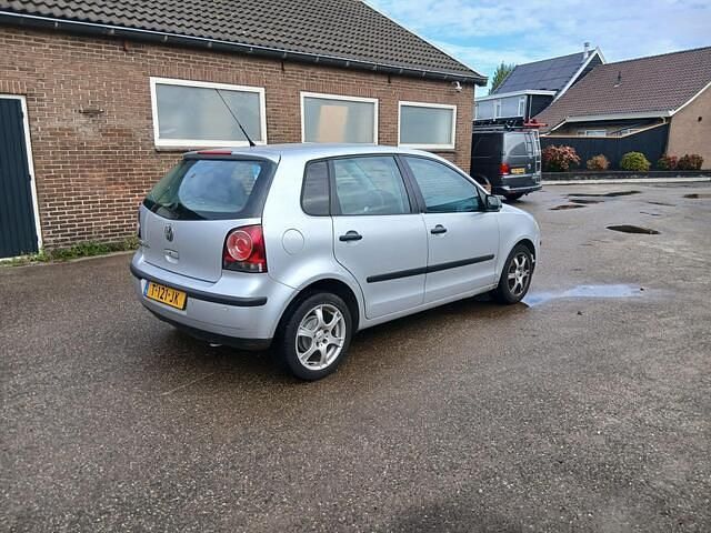 Occasion VW Polo 64 PK (47 kW) 2005 Grijs Hatchback