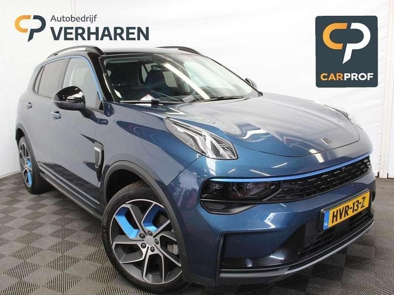 Blauw, metallic lak Gebruikt 2022 Lynk & Co 01 SUV | € 24.690 (Eerlijke prijs) - Afbeelding 1/3