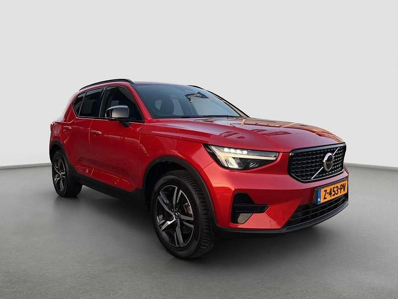Occasion Volvo XC40 Plus 197 PK (144 kW) 2024 Oranje SUV