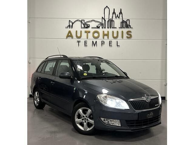 Grijs Gebruikt 2011 Skoda Fabia GreenLine Stationwagen | € 1.390 (Goede deal) - Afbeelding 1/4