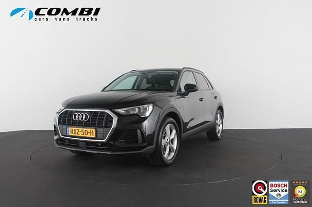 Zwart Gebruikt 2022 Audi Q3 Basis SUV | € 32.950 (Super prijs) - Afbeelding 1/4