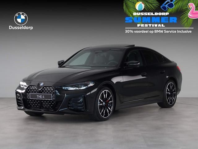 Zwart Nieuw 2024 BMW M440 M Sport Sedan | € 95.900 (Iets duurder) - Afbeelding 1/4