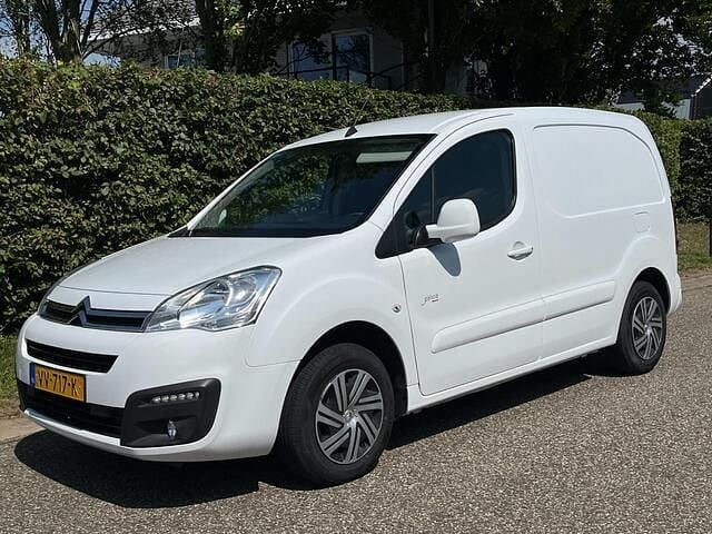 Wit Gebruikt 2016 Citroën Berlingo MPV | € 5.650 (Eerlijke prijs) - Afbeelding 1/4