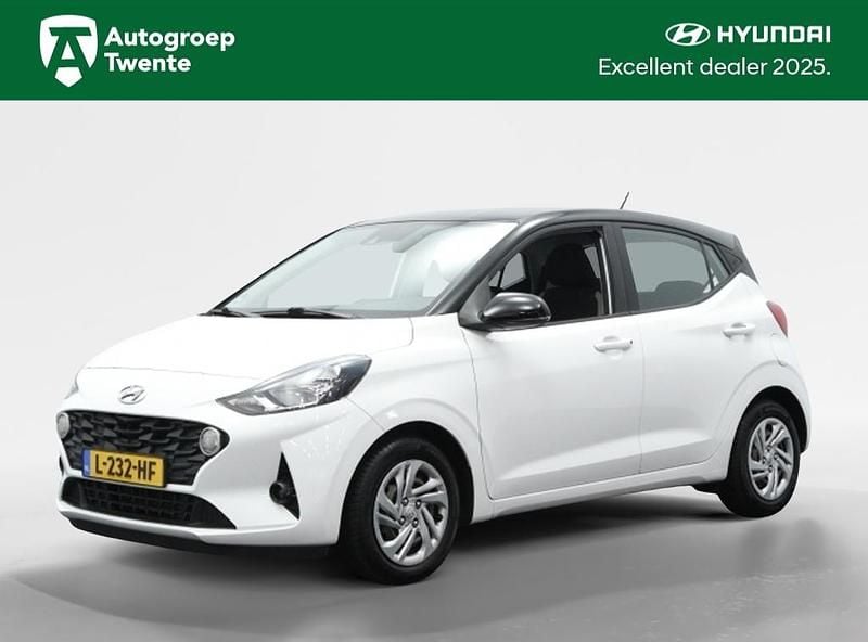 Wit Gebruikt 2020 Hyundai i10 Comfort Hatchback | € 12.845 (Eerlijke prijs) - Afbeelding 1/4