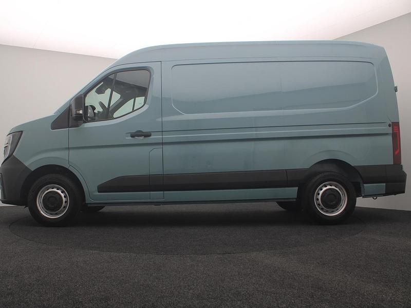 Nieuw Renault Master 105 kW (143 PK) 2025 Bleu agave Van