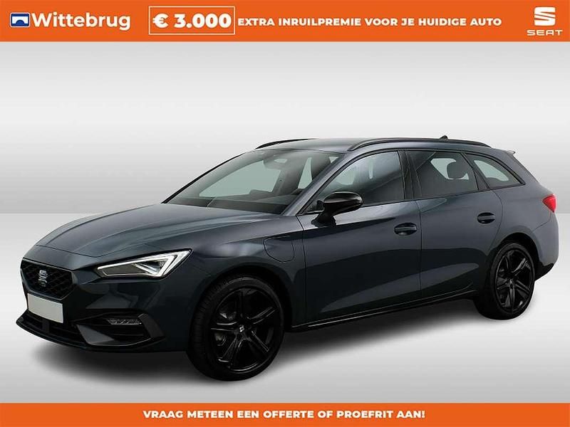 Grijs Nieuw 2025 Seat Leon Business Stationwagen | € 35.950 (Super prijs) - Afbeelding 1/4