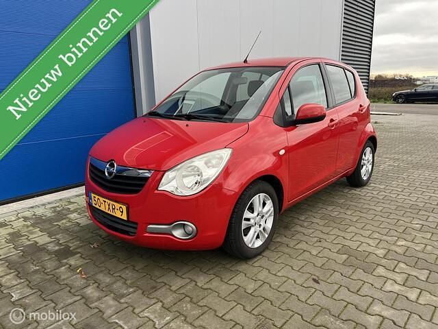 Rood Gebruikt 2012 Opel Agila Edition Hatchback | € 3.950 (Goede deal) - Afbeelding 1/4
