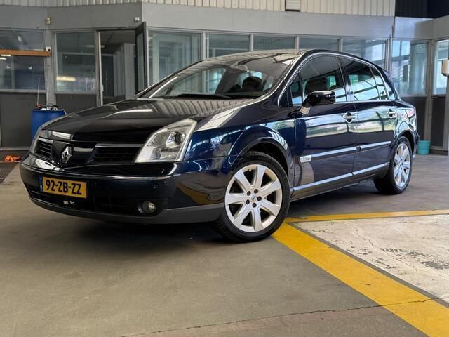 Blauw Gebruikt 2008 Renault Vel Satis Initiale Hatchback | € 5.950 - Afbeelding 1/4