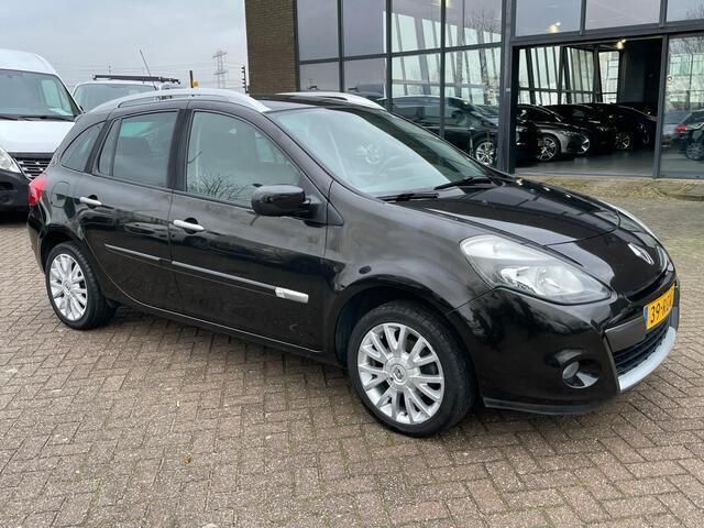 Occasion Renault Clio GrandTour Collection 101 PK (74 kW) 2011 Zwart Stationwagen