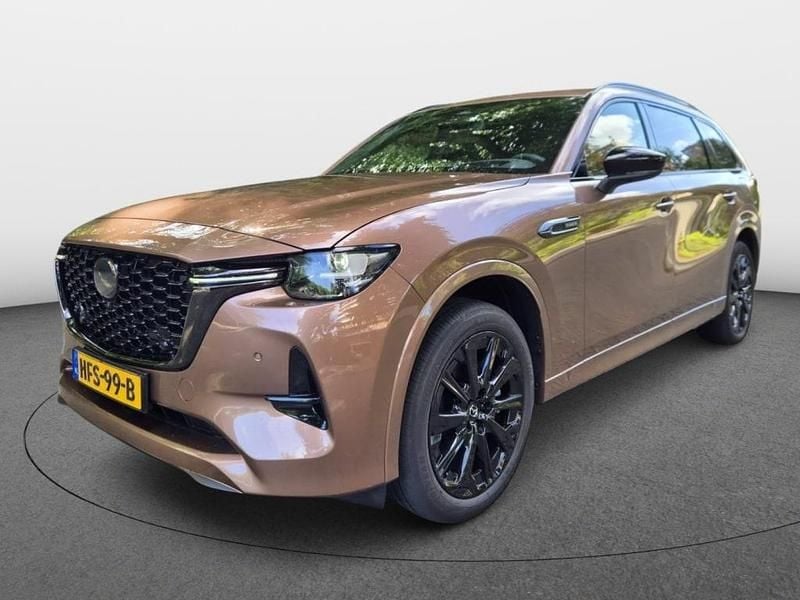 Bruin Gebruikt 2025 Mazda CX-80 Homura-Line SUV | € 62.950 (Eerlijke prijs) - Afbeelding 1/3