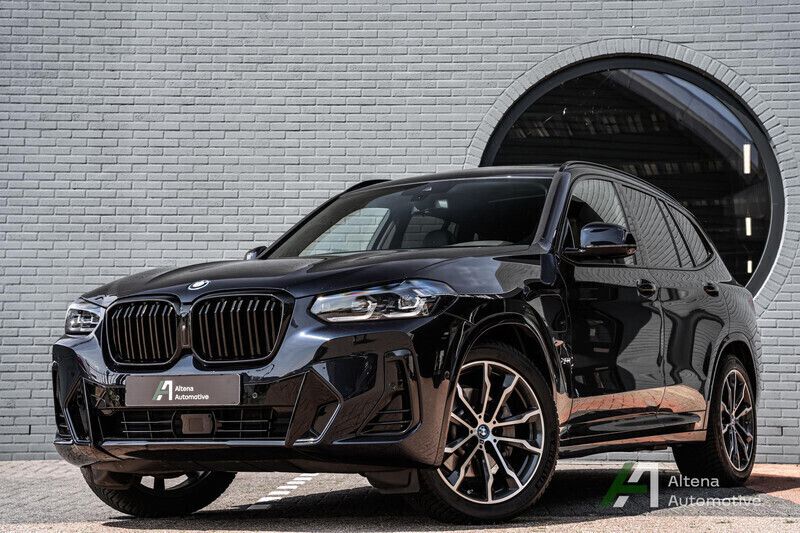 Zwart Gebruikt 2024 BMW X3 Executive SUV | € 63.500 (Eerlijke prijs) - Afbeelding 1/4