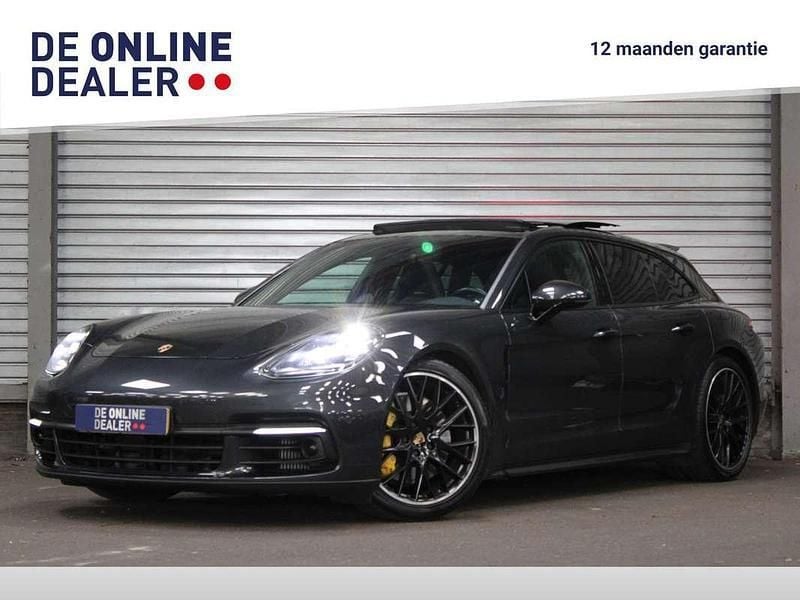 Grijs Gebruikt 2018 Porsche Panamera S E-Hybrid Sport Turismo Sedan | € 65.850 (Super prijs) - Afbeelding 1/4