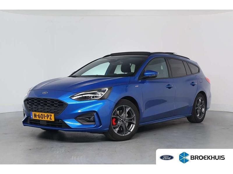 Blauw Gebruikt 2021 Ford Focus Business Edition Stationwagen | € 18.400 (Iets duurder) - Afbeelding 1/4