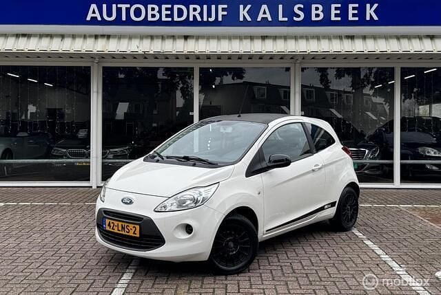 Wit Gebruikt 2010 Ford Ka Cool & Sound Edition Hatchback | € 3.499 (Eerlijke prijs) - Afbeelding 1/4