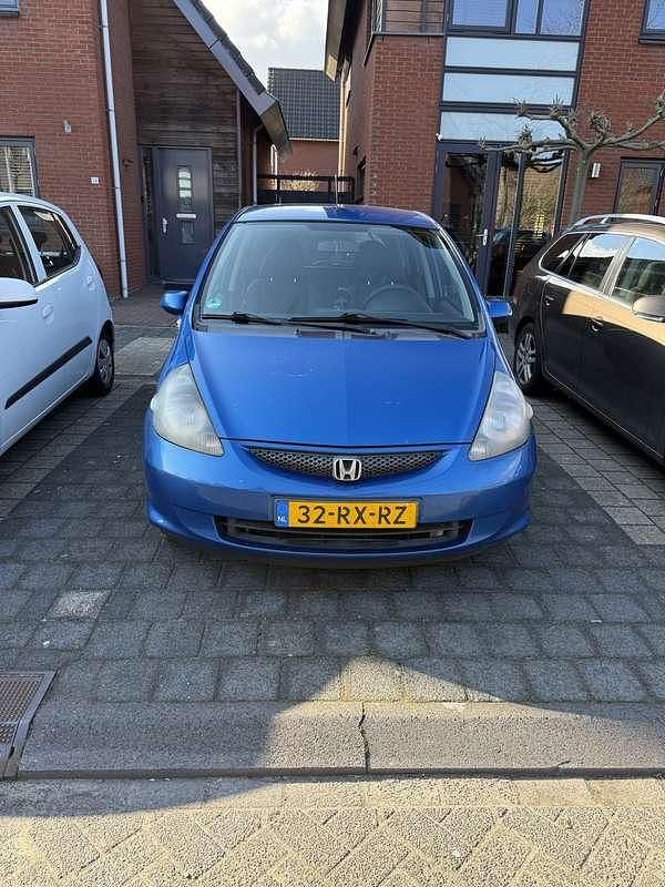 Blauw Gebruikt 2005 Honda Jazz Cool Hatchback | € 1.500 (Duur) - Afbeelding 1/4