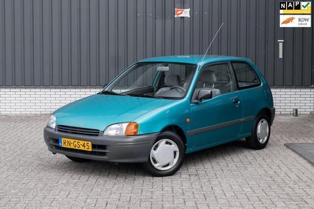 Groen Gebruikt 1997 Toyota Starlet Hatchback | € 1.950 (Eerlijke prijs) - Afbeelding 1/4