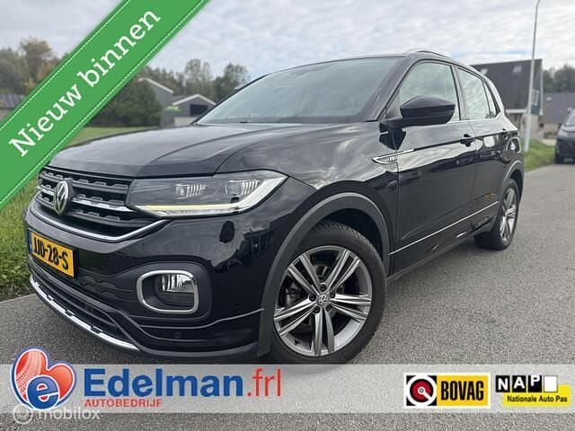Zwart Gebruikt 2020 VW T-Cross R-line SUV | € 20.950 (Eerlijke prijs) - Afbeelding 1/4