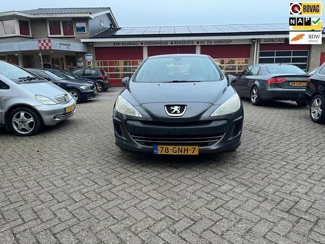 Grijs Gebruikt 2008 Peugeot 308 Hatchback | € 2.000 (Duur) - Afbeelding 1/4