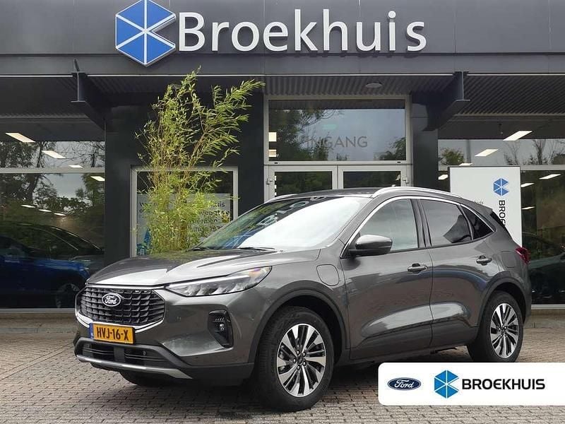 Grijs, metallic lak Nieuw 2025 Ford Kuga Titanium SUV | € 43.240 (Eerlijke prijs) - Afbeelding 1/4